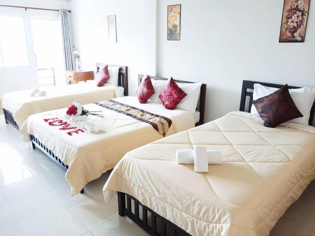 Rueangrat Hotel Ранонг Экстерьер фото