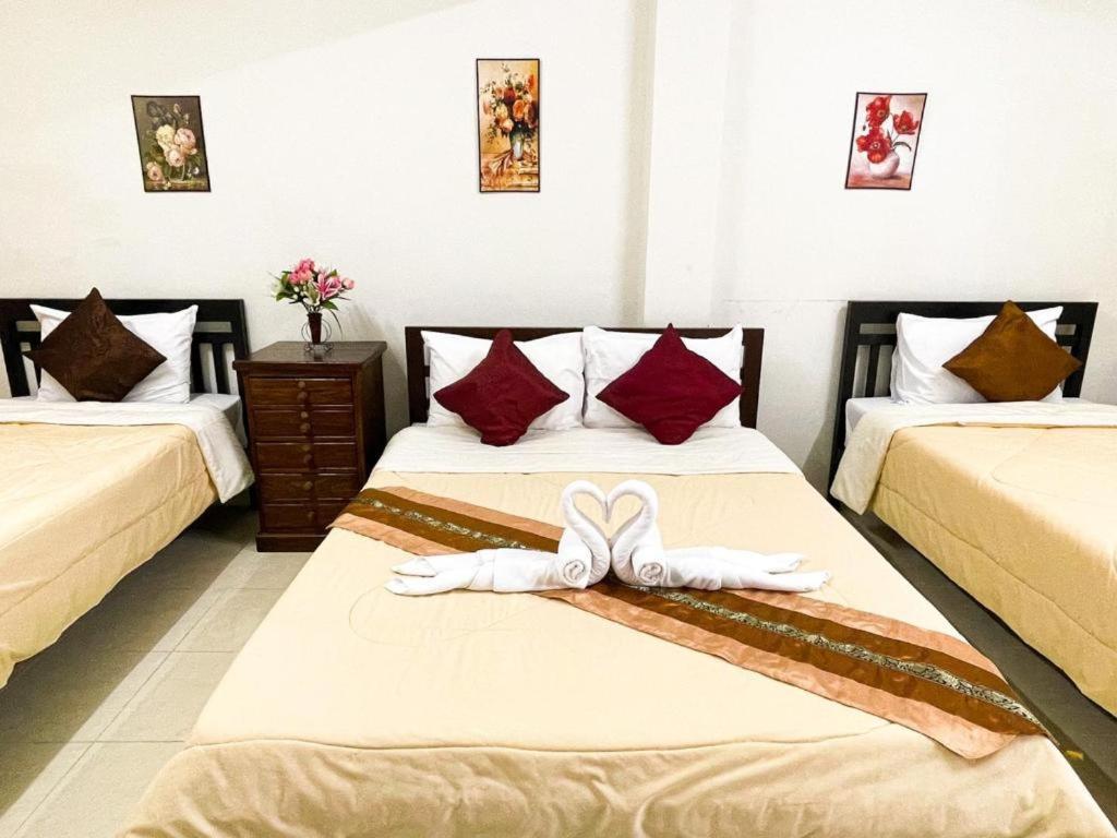 Rueangrat Hotel Ранонг Экстерьер фото